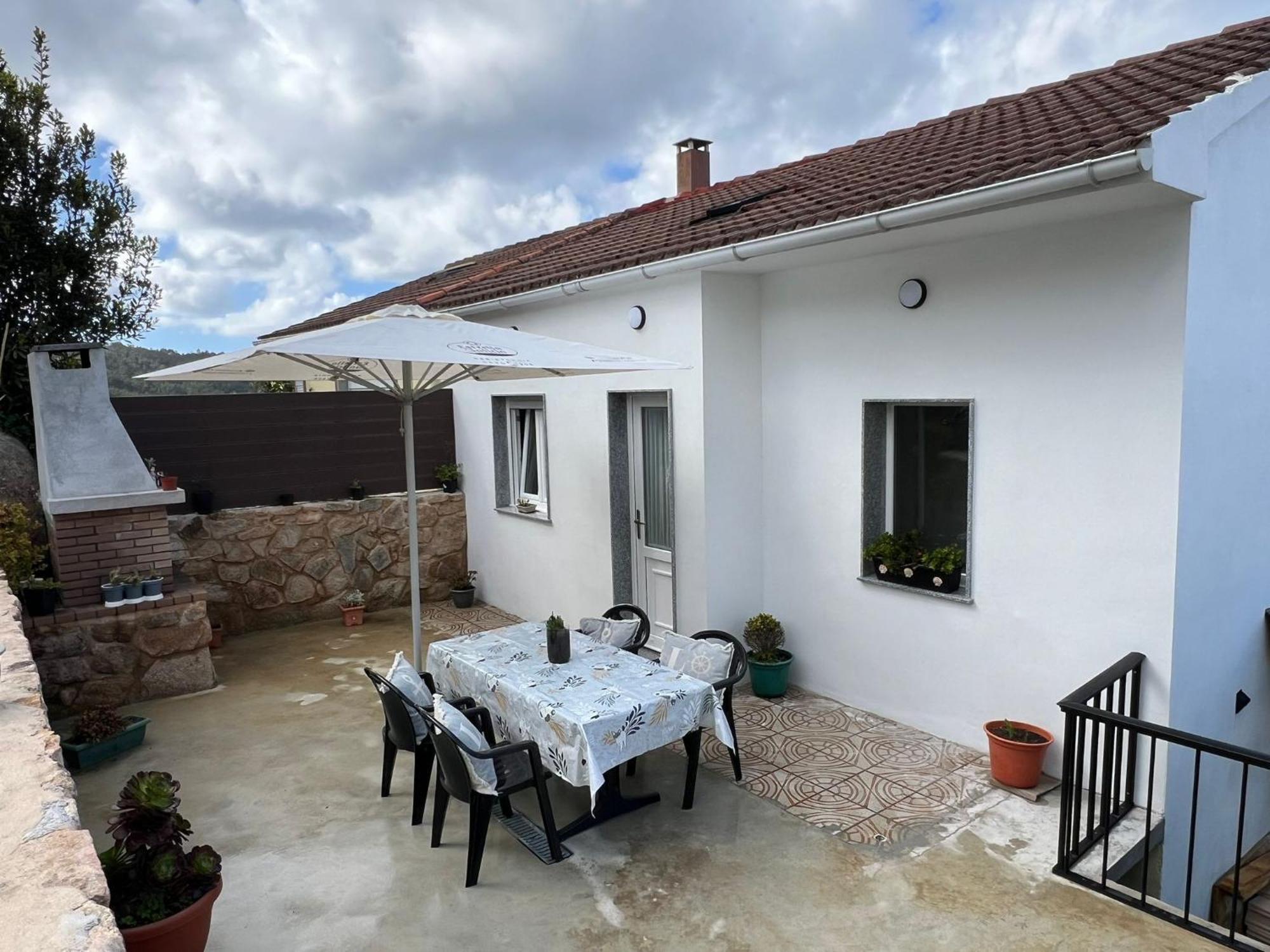 O Cobijo De Elva Villa Arou Buitenkant foto